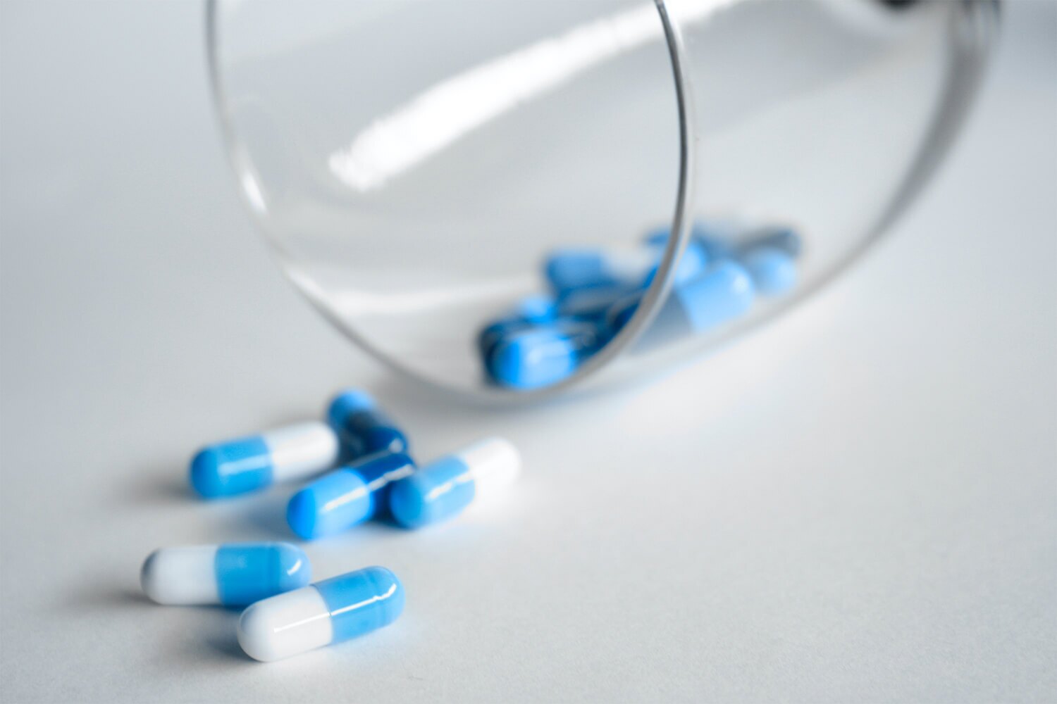 Prozac vs. Lexapro: What To Know About Each